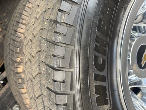 Used 2023 Chevrolet Silverado 3500 LT w/ Convenience Package image 30