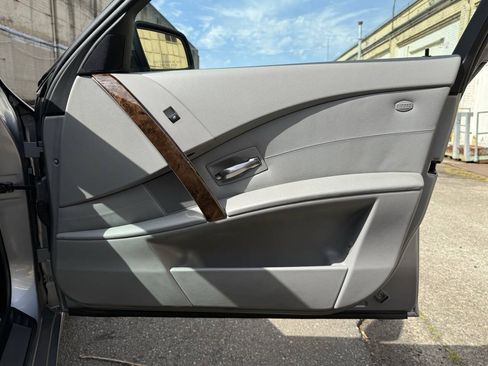 Used 2007 BMW 530xi Sedan AWD/4WD image 57