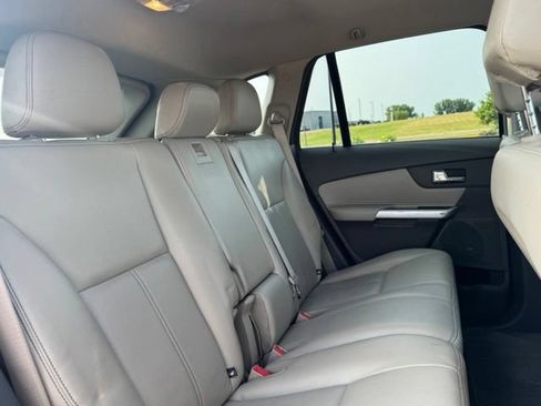 Used 2013 Ford Edge Limited FWD image 27