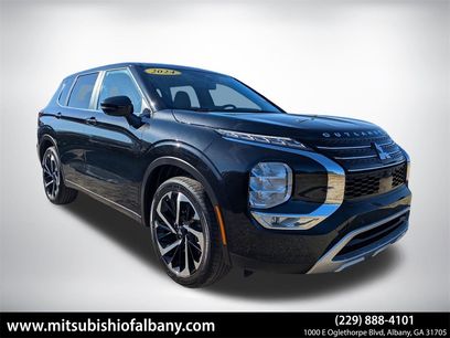 Used 2024 Mitsubishi Outlander SE Black Edition