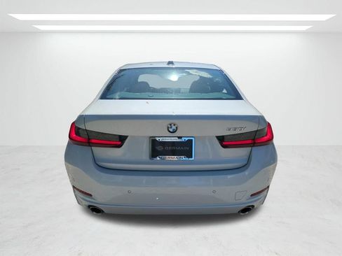 New 2025 BMW 330i Sedan w/ Premium Package RWD image 5