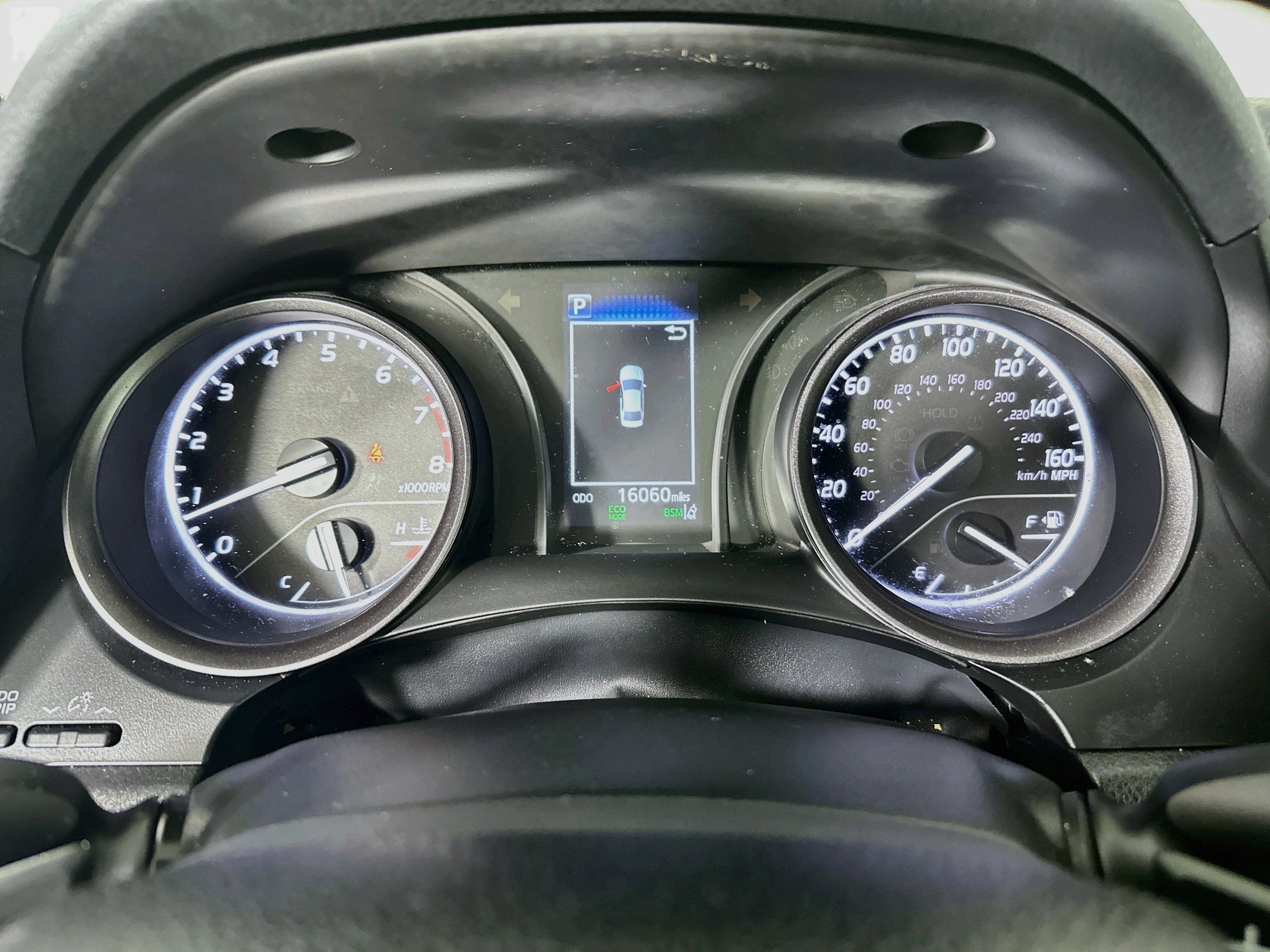 Used 2024 Toyota Camry SE FWD image 19