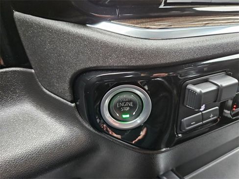 Used 2025 Chevrolet Silverado 1500 LT Trail Boss w/ Convenience Package II image 26