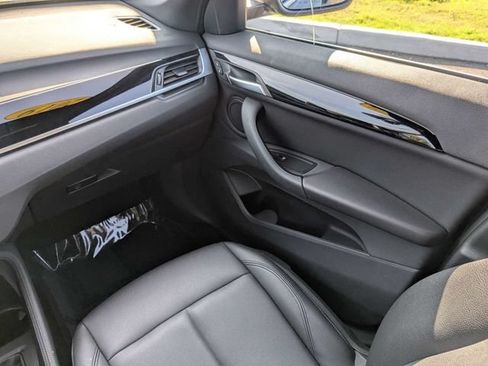 Used 2019 BMW X1 xDrive28i w/ Convenience Package AWD/4WD image 19