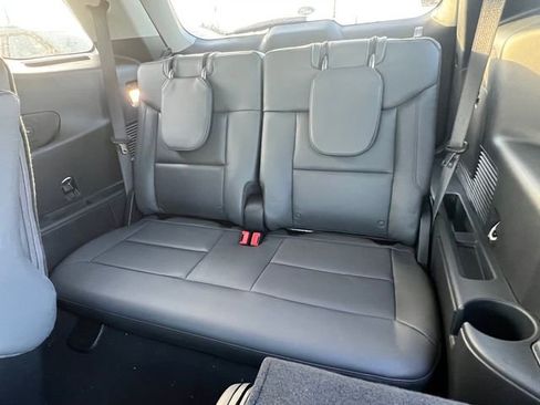 New 2026 Ford Explorer Active w/ Active Comfort Package image 14