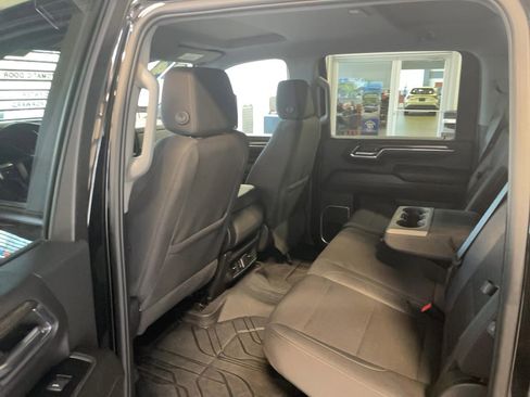 Used 2024 Chevrolet Silverado 2500 LT w/ Convenience Package image 26