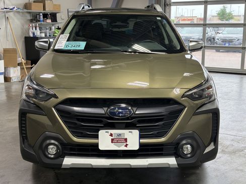 Used 2024 Subaru Outback Touring XT w/ Popular Package #2 AWD/4WD image 2