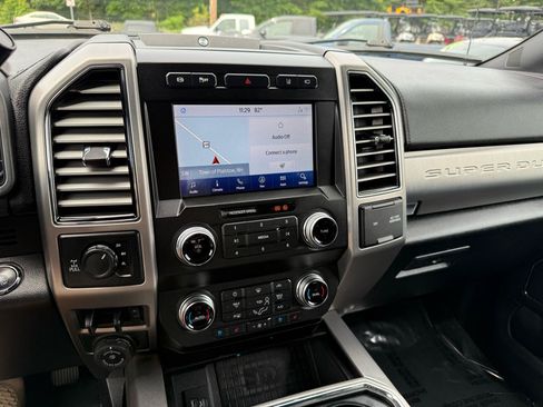 Used 2021 Ford F250 Platinum w/ Snow Plow Prep Package AWD/4WD image 34