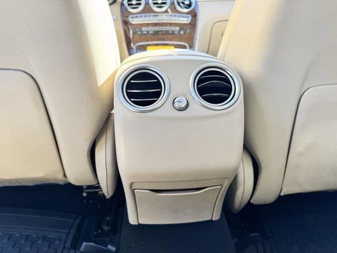 Used 2018 Mercedes-Benz GLC 300 GLC 300 image 18