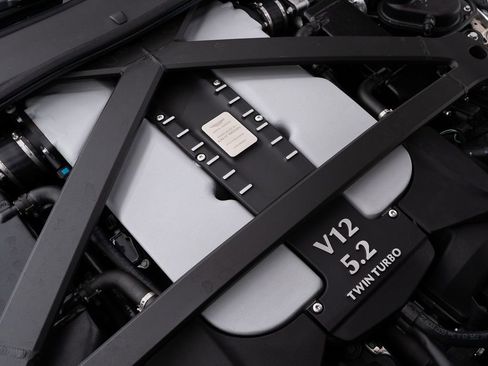 Used 2023 Aston Martin DB11 V12 image 43