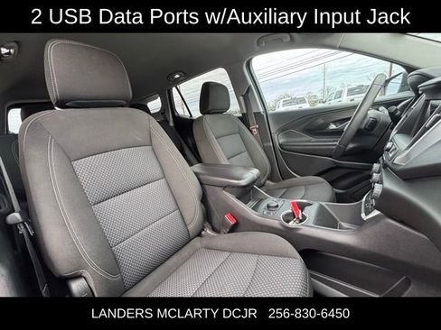 Used 2022 GMC Terrain SLE w/ Driver Convenience Package image 11