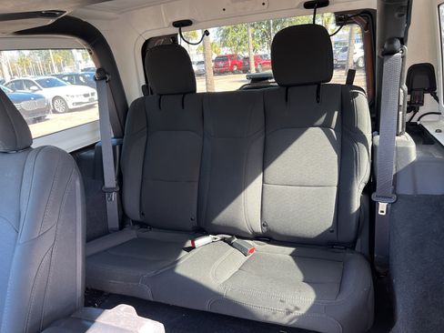 Used 2022 Jeep Wrangler Sport image 30