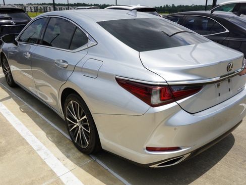 Used 2022 Lexus ES 350 w/ Premium Package FWD image 7