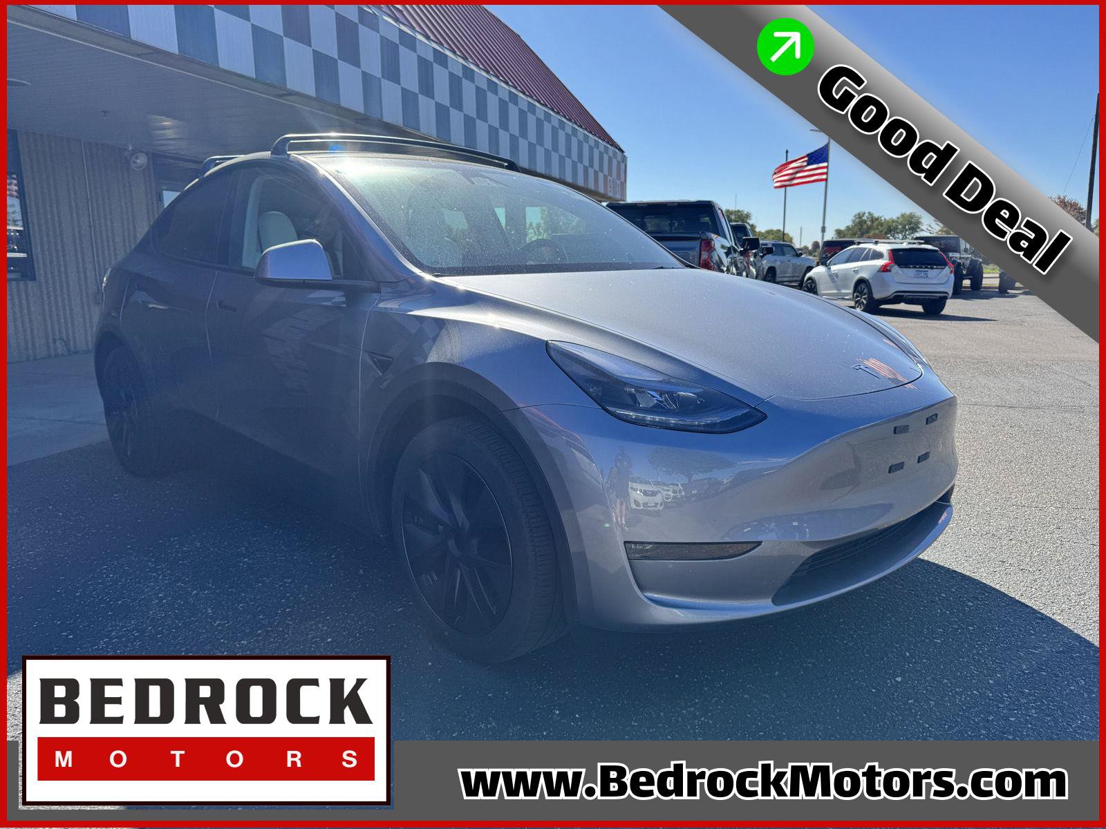 Used 2024 Tesla Model Y Long Range AWD/4WD image 1