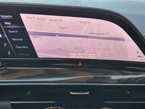 Used 2023 Cadillac Escalade Sport Platinum w/ LPO, ONYX Package image 15