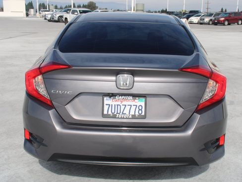 Used 2016 Honda Civic LX image 4