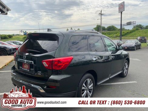 Used 2020 Nissan Pathfinder SV AWD/4WD image 16