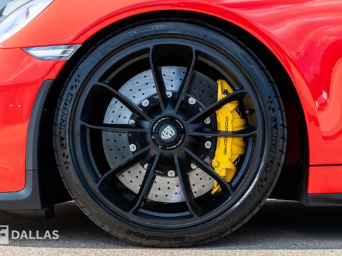 Used 2019 Porsche 911 Speedster image 9