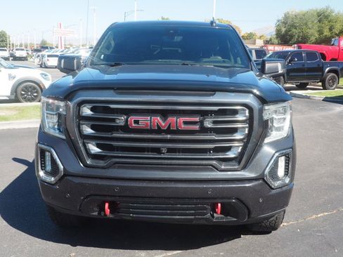 Used 2020 GMC Sierra 1500 AT4 w/ AT4 Carbonpro Edition AWD/4WD image 2