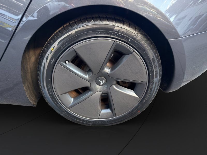 Used 2023 Tesla Model 3 Standard Range RWD image 22