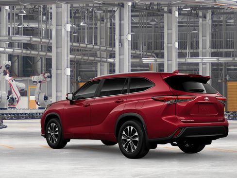 New 2026 Toyota Highlander XLE AWD/4WD image 8