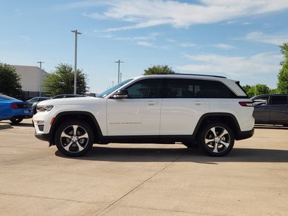 Used 2023 Jeep Grand Cherokee Limited w/ Luxury Tech Group II