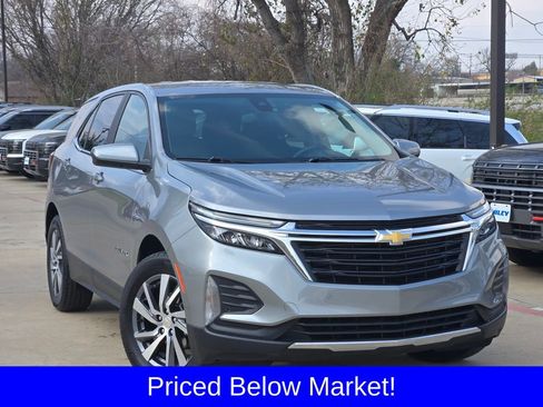 Used 2024 Chevrolet Equinox LT w/ LPO, Floor Liner Package image 2