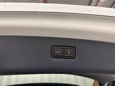 Used 2024 Genesis GV80 3.5T w/ Prestige Package AWD/4WD image 34