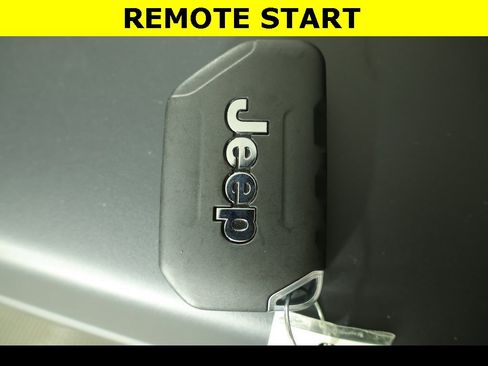 Used 2024 Jeep Wrangler Sport S image 7