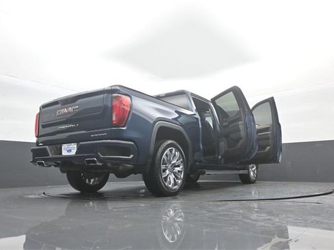 Used 2022 GMC Sierra 1500 Denali w/ Denali Reserve Package image 45