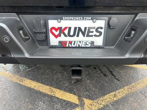 Used 2022 Ford F150 Lariat image 14