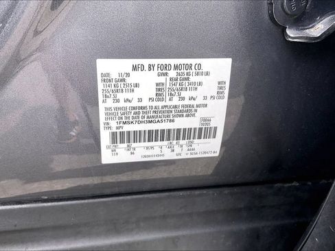 Used 2021 Ford Explorer XLT RWD image 34