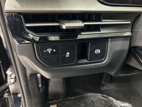 New 2026 Kia Sportage X-Line AWD/4WD image 13