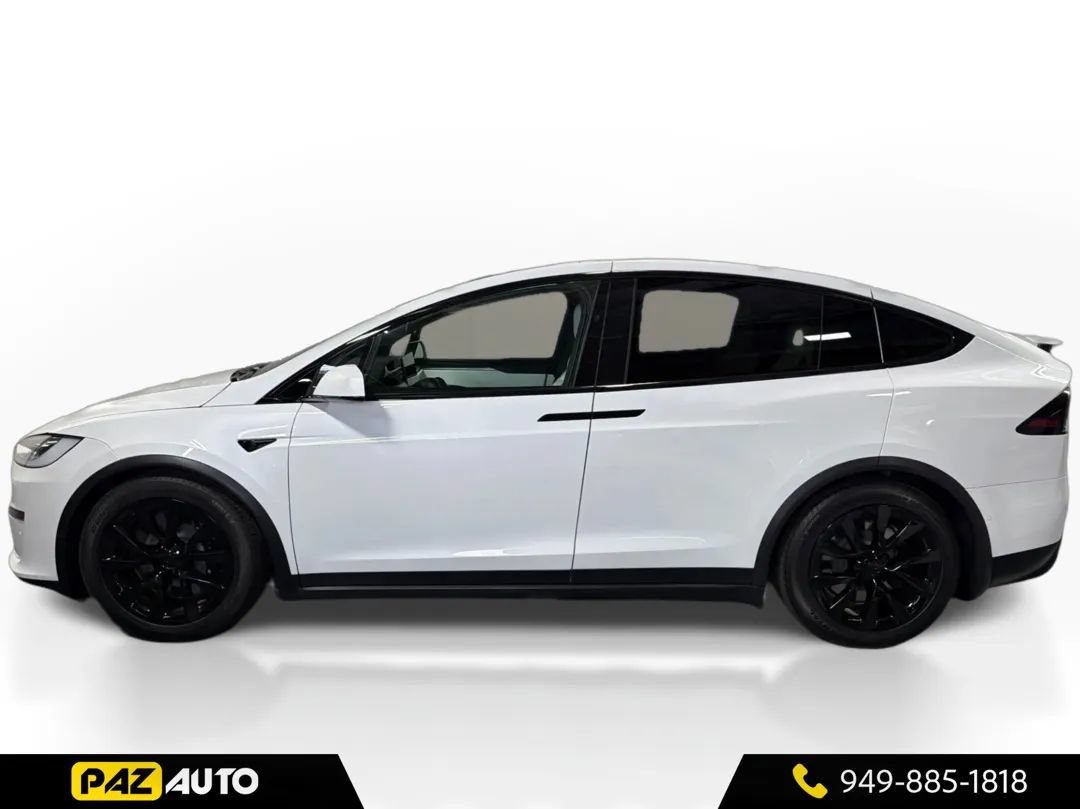 Used 2022 Tesla Model X Plaid AWD/4WD image 2