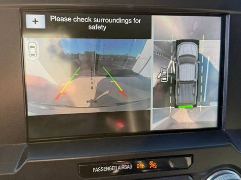 Used 2018 Ford F150 Platinum w/ Equipment Group 701A Luxury image 10