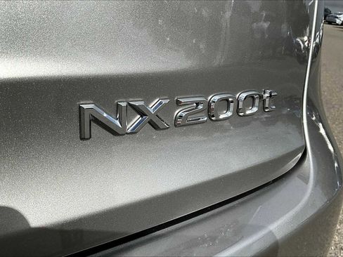 Used 2016 Lexus NX 200t image 9