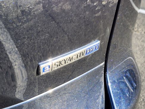 Used 2024 MAZDA CX-90 Plug-In Hybrid w/ Preferred image 18