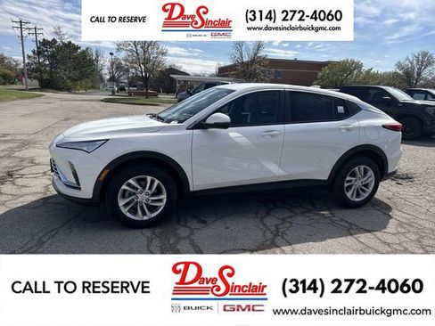 New 2026 Buick Envista Preferred image 1