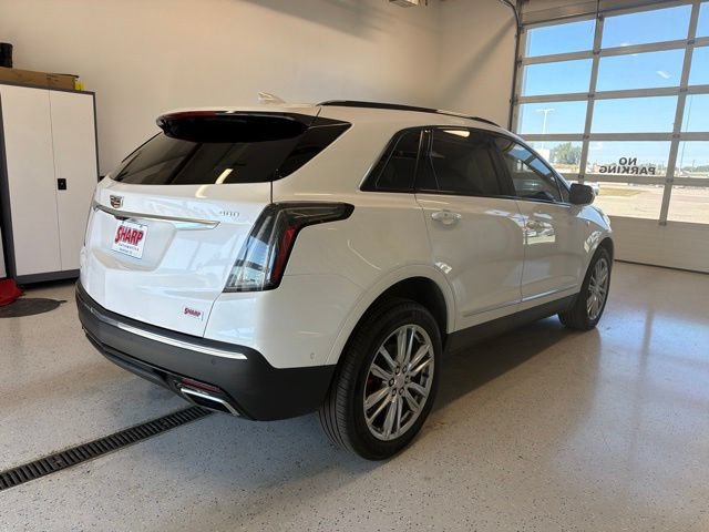 Used 2023 Cadillac XT5 Sportv w/ Technology Package AWD/4WD image 9