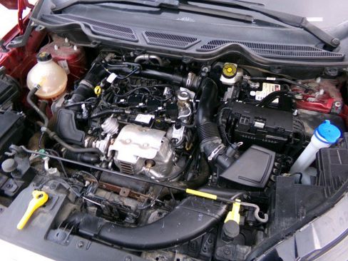 Used 2021 Ford EcoSport SE w/ SE Convenience Package image 27