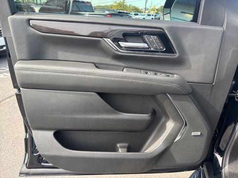 New 2026 GMC Yukon Elevation image 11