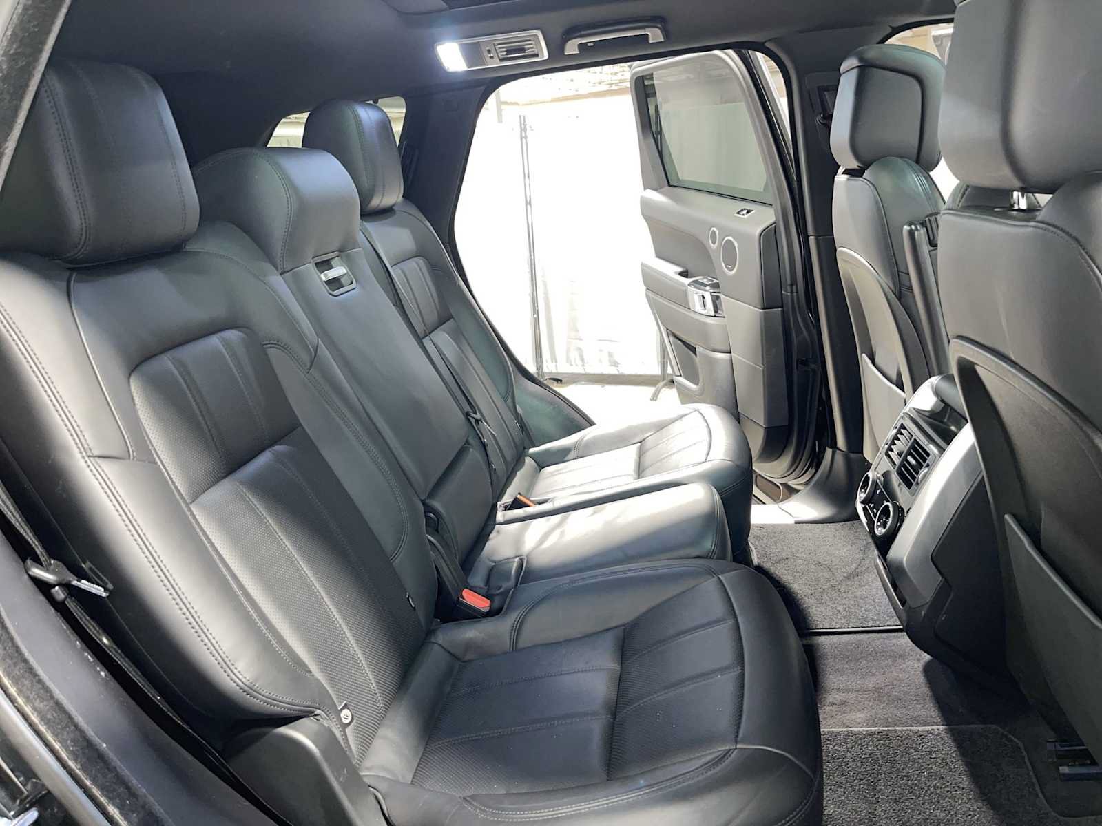 Used 2019 Land Rover Range Rover Sport HSE AWD/4WD image 13