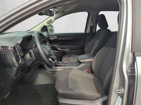 Used 2024 Ford Ranger XLT w/ Technology Package RWD image 17