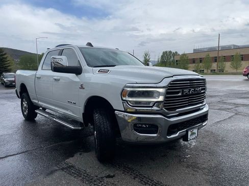 Used 2024 RAM 2500 Laramie AWD/4WD image 10