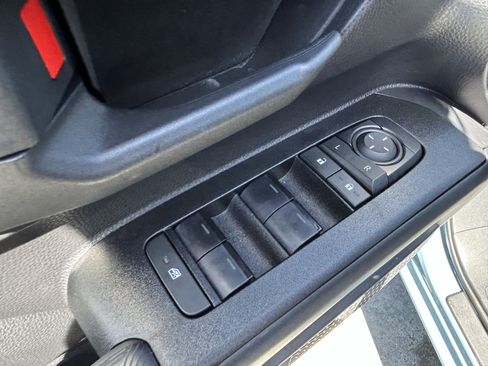 Certified 2026 Toyota 4Runner SR5 AWD/4WD image 27