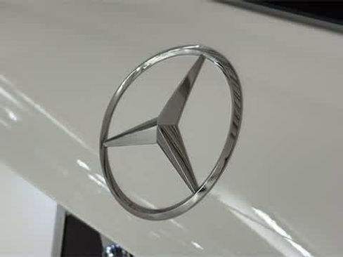 Certified 2025 Mercedes-Benz GLA 250 4MATIC image 8