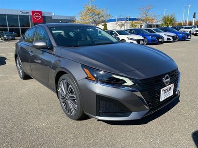 New 2025 Nissan Altima 2.5 SL