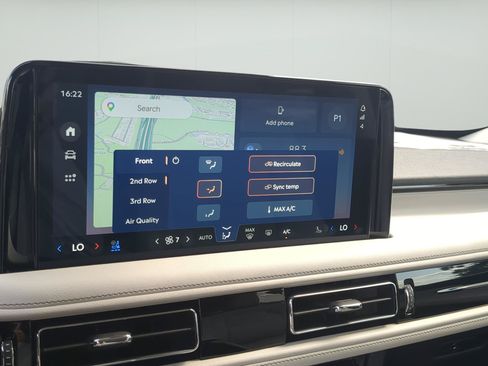 New 2026 Lincoln Aviator Reserve w/ Illumination Package RWD image 17