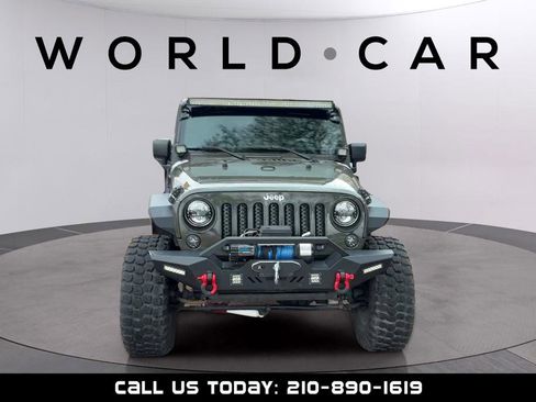 Used 2016 Jeep Wrangler Sport image 2