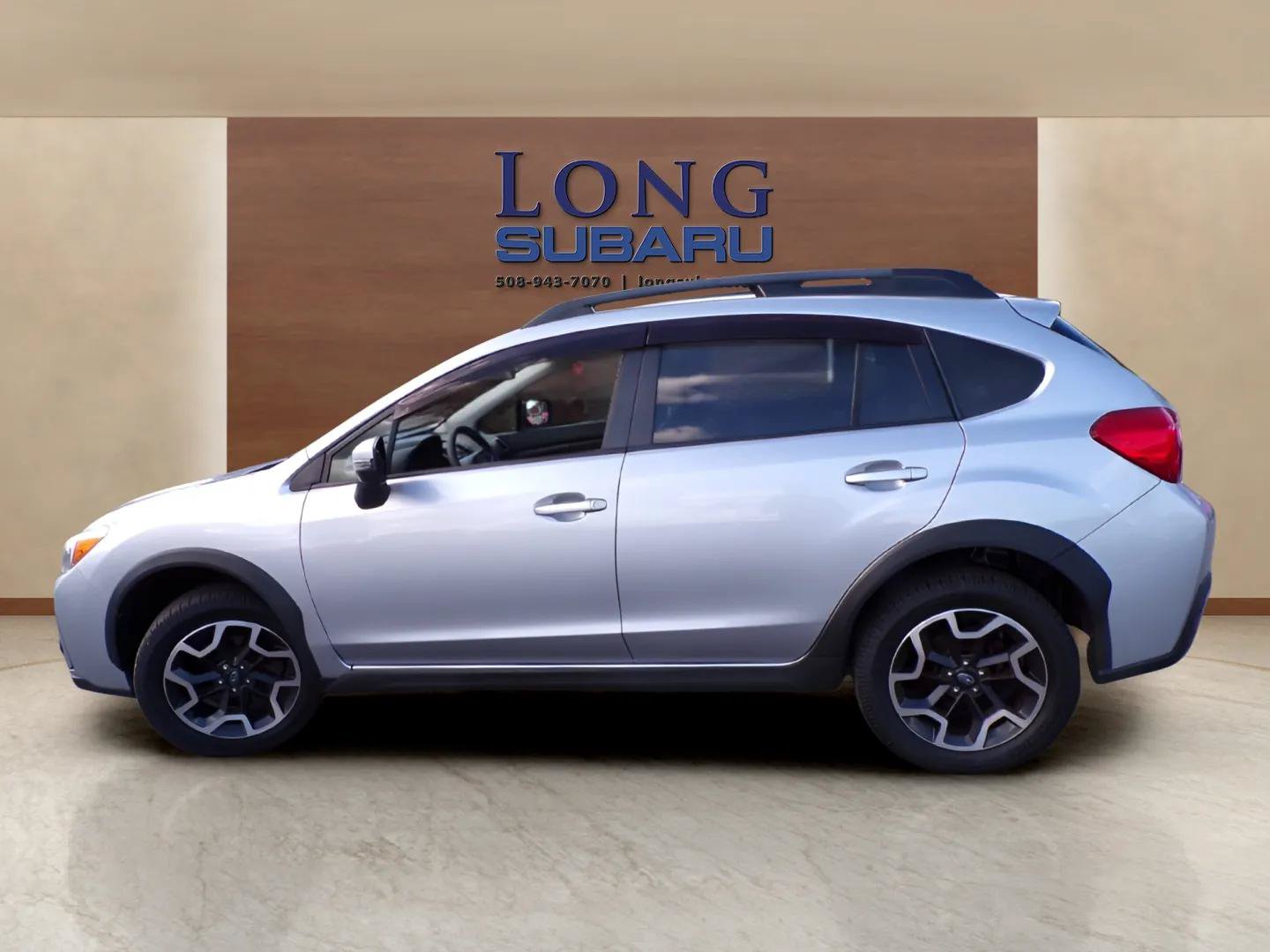 Used 2016 Subaru Crosstrek 2.0i Limited AWD/4WD image 2